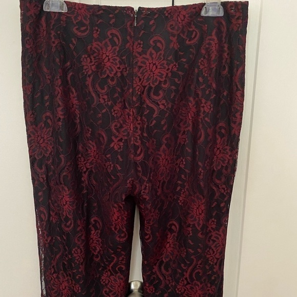 Vintage Finity Studio Red Floral Lace Pants | Sz 12 | Black Contrast - Picture 5 of 7